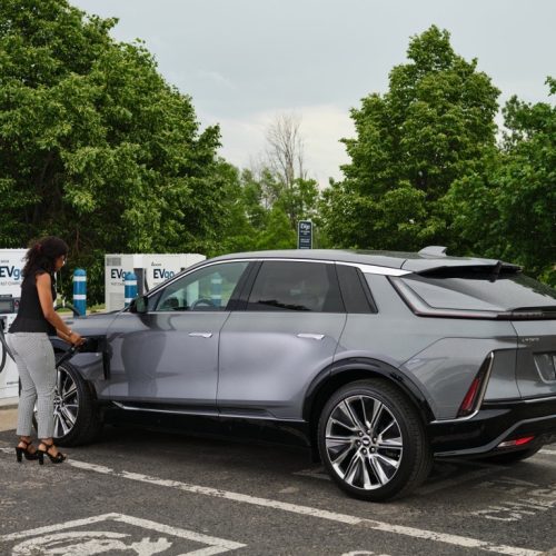 used-ev-sales-spike-alongside-gas-prices