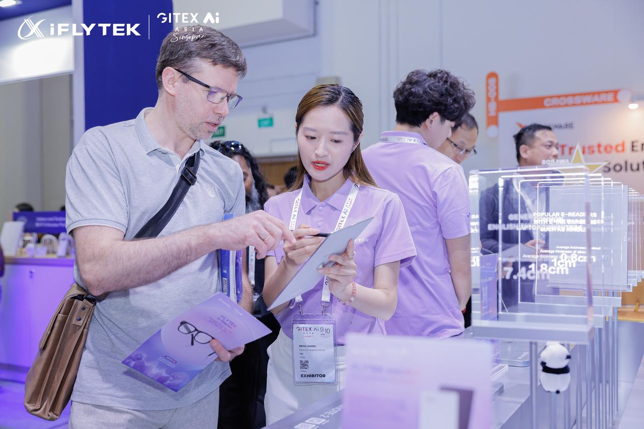 iflytek-showcases-ainote-2,-the-world’s-thinnest-ai-e-ink-tablet,-at-gitex-asia-2026-in-singapore