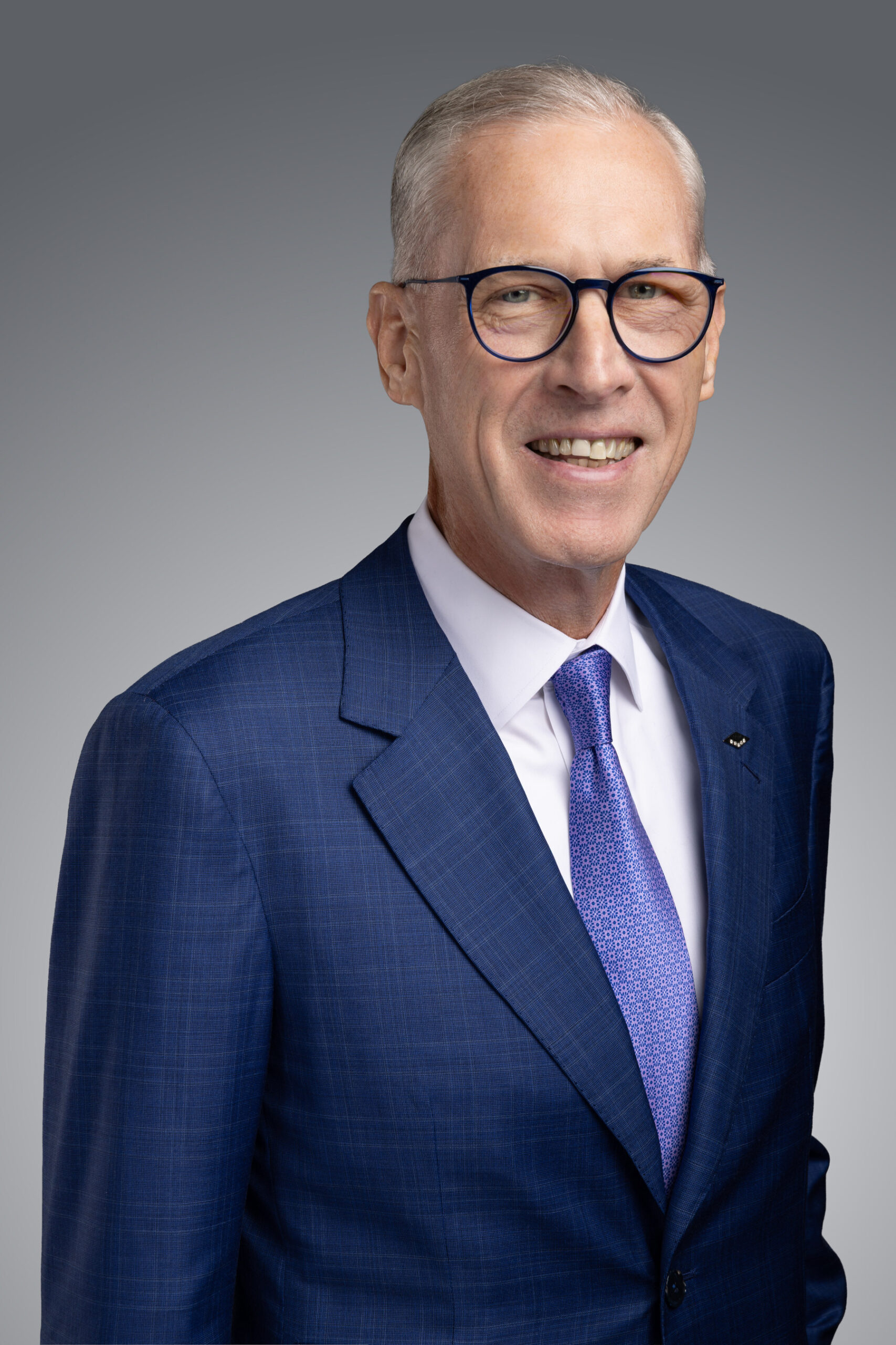 dow-chair-and-ceo-jim-fitterling-to-become-executive-chair;-karen-s.-carter-appointed-chief-executive-officer