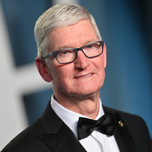 john-ternus-will-replace-tim-cook-as-apple-ceo