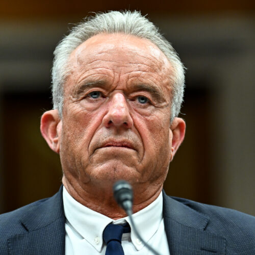 rfk-jr.-won’t-back-cdc-director-on-vaccines-as-agency-scraps-positive-data