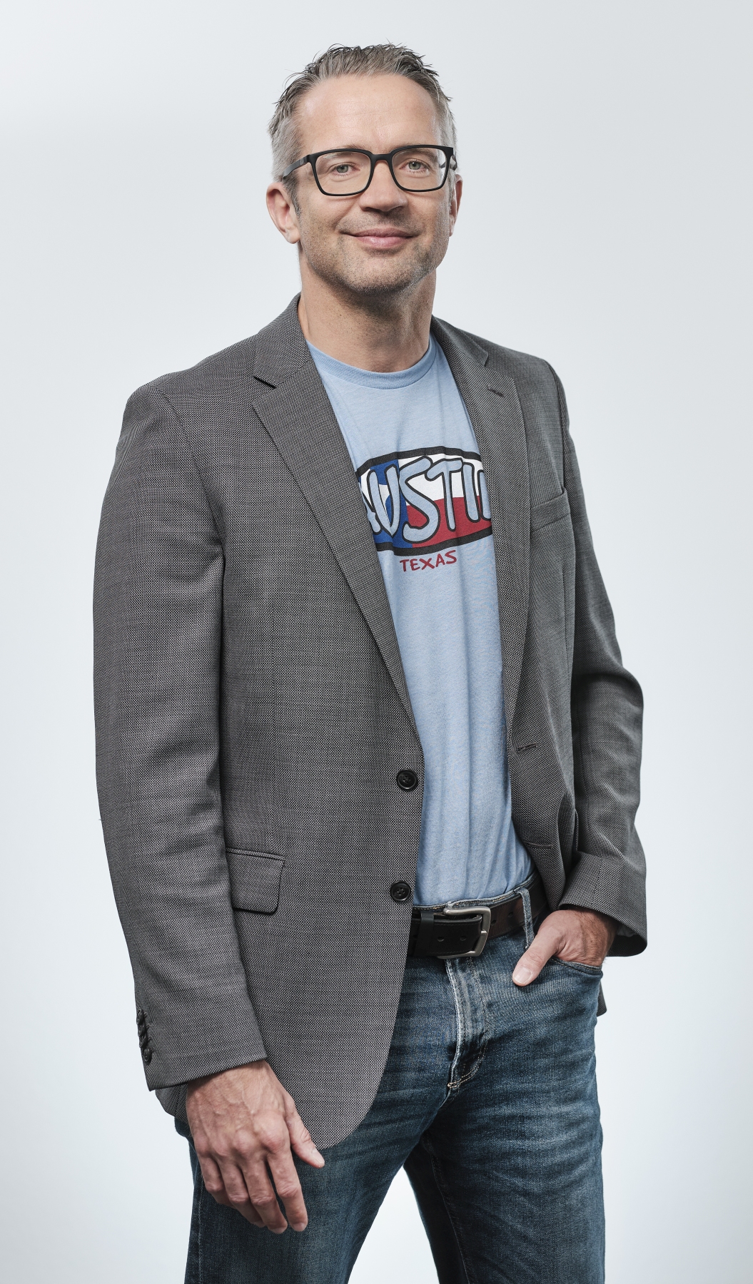 q.ant-brings-commercial-photonic-computing-to-the-united-states,-appoints-bruno-spruth-as-cto