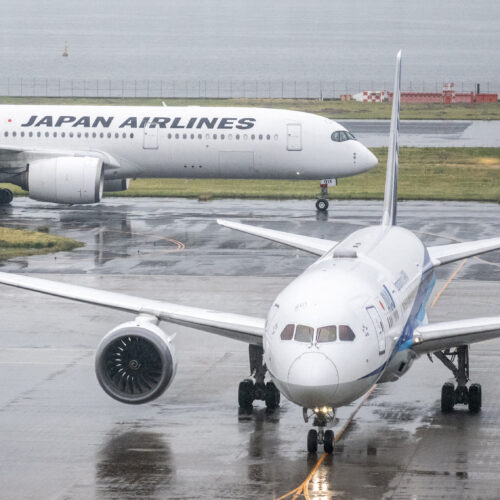 humanoid-robots-start-sorting-luggage-in-tokyo-airport-test-amid-labor-shortage