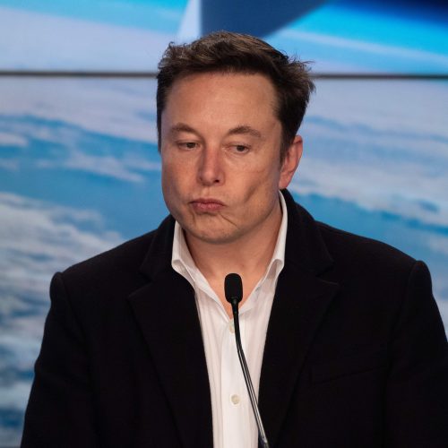 elon-musk-tried-to-hire-openai-founders-to-start-ai-unit-inside-tesla