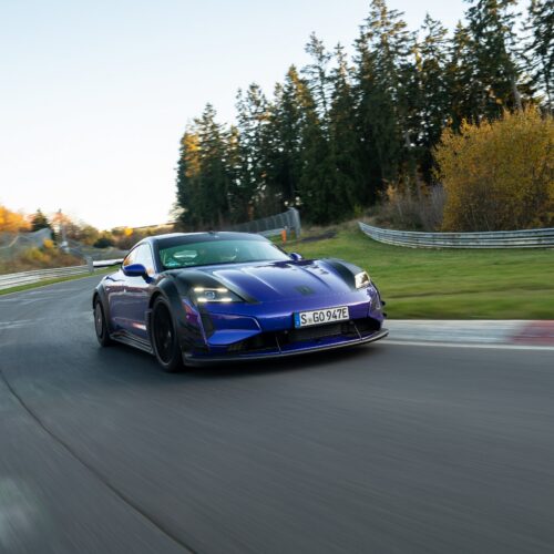 is-your-porsche-taycan-too-slow-at-the-nurburgring?-you-need-this-manthey-kit.