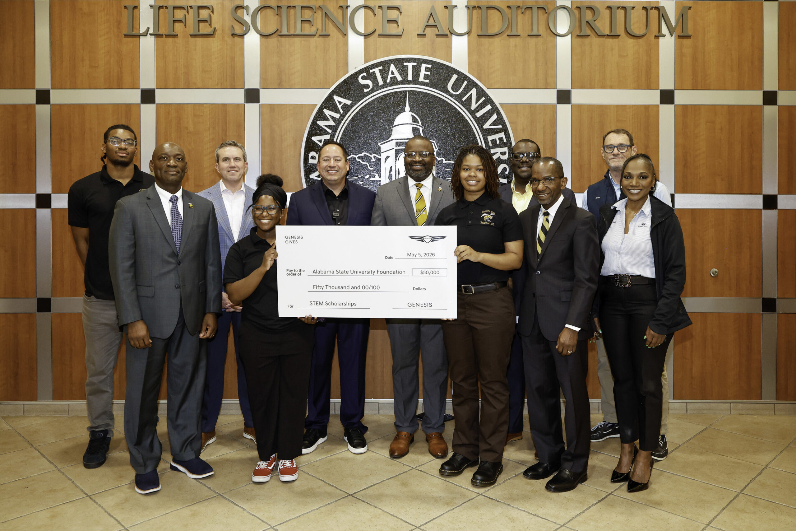 genesis-and-genesis-inspiration-foundation-expand-access-to-steam-education-in-alabama