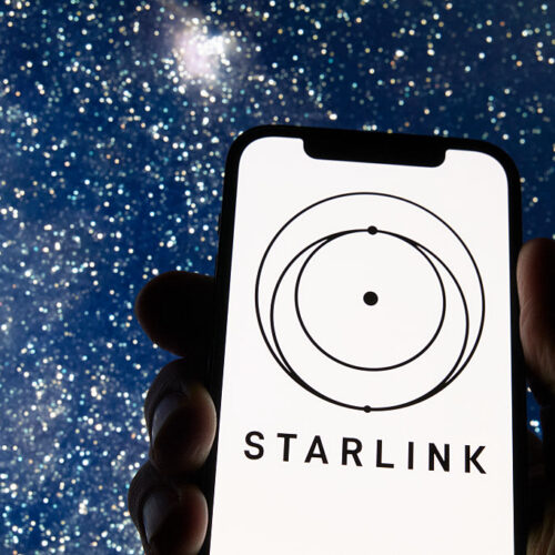 starlink-shuts-down-its-gps-style-cheat-code-researchers-may-unlock-it-anyway.
