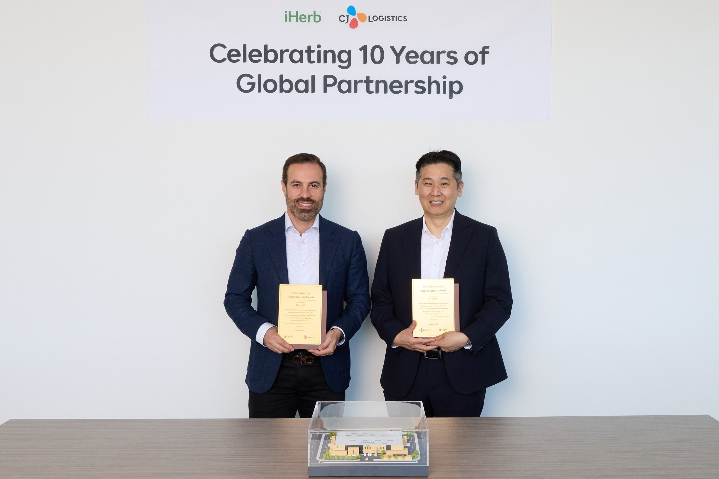 cj-logistics-and-iherb-mark-10-years-of-strategic-partnership-driving-global-e-commerce-growth