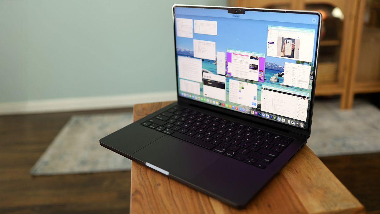 forget-the-macbook-air-—-here’s-why-the-macbook-pro-is-the-better-value-option-this-week