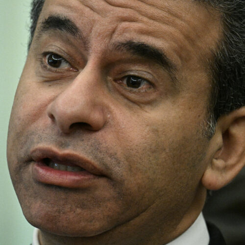 fda-chief-resigns-after-trump-admin-forced-approval-of-fruity-e-cigs