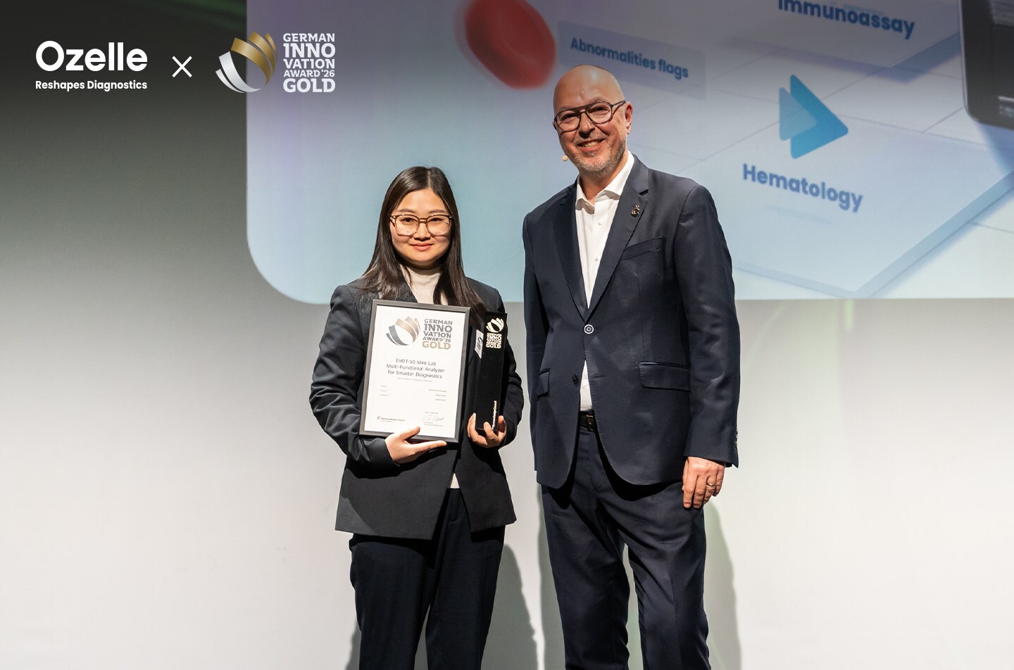 ozelle-recibe-el-gold-award-de-los-german-innovation-awards