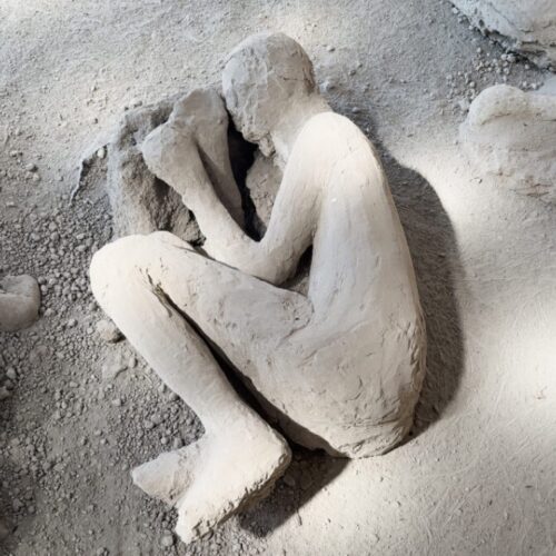 pompeii-victim-id’d-as-a-likely-doctor