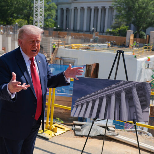 trump-wants-$1b-to-protect-white-house-ballroom-from-drones-and-other-threats