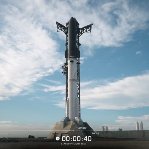 ground-system-issue-scrubs-first-launch-of-spacex’s-starship-v3-rocket
