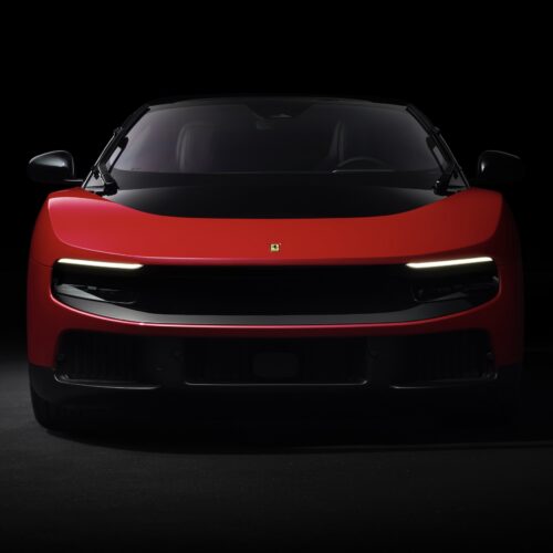 amazing-interior,-controversial-exterior:-ferrari’s-first-electric-car