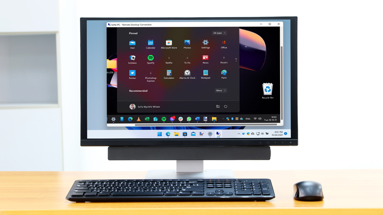 hackers-abuse-ultravnc,-splashtop,-and-screenconnect-to-hijack-business-pcs