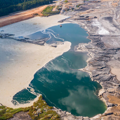 Environmentalists turn out in force to oppose Trump coal ash rollbacks
