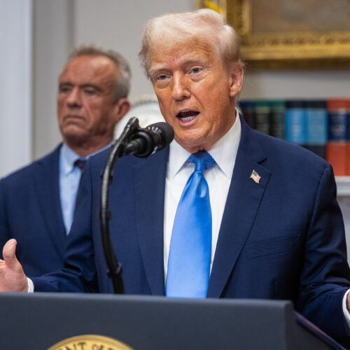 doctors-blast-trump-for-doubling-down-on-vaccine-policy-modeled-after-denmark