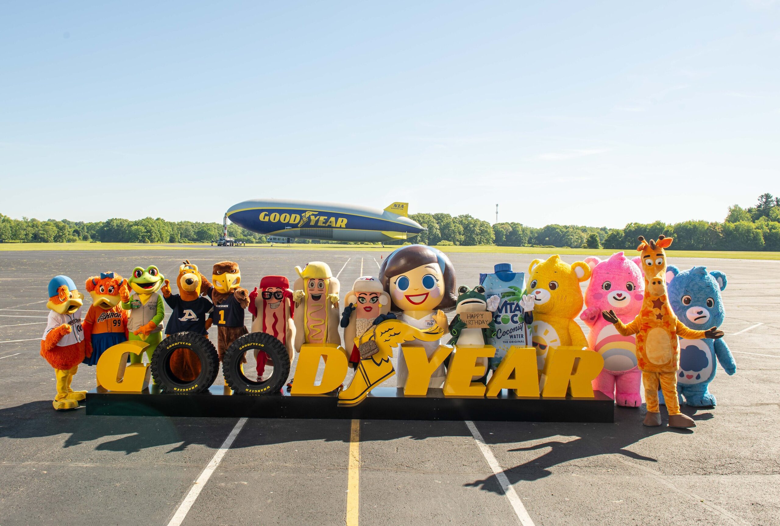 the-goodyear-blimp-hosted-a-rager-with-mascots-and-a-dj