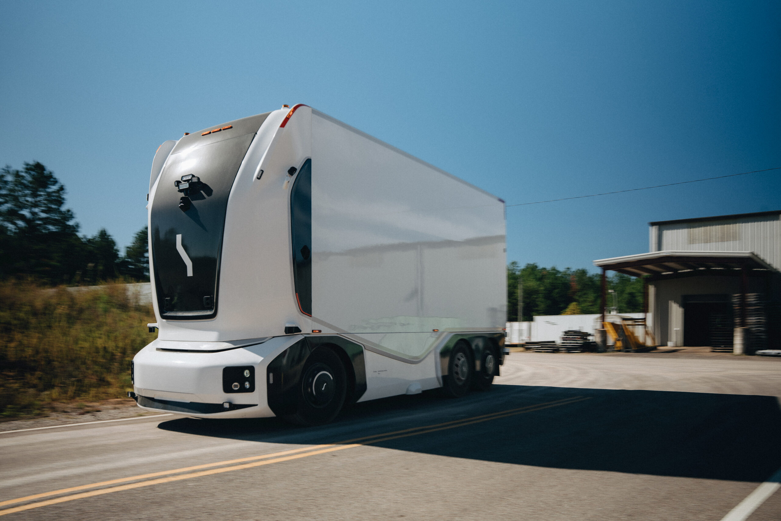 Einride, a Global Leader in Autonomous and Electric Freight, Completes Business Combination and Will Begin Trading on Nasdaq Stock Market