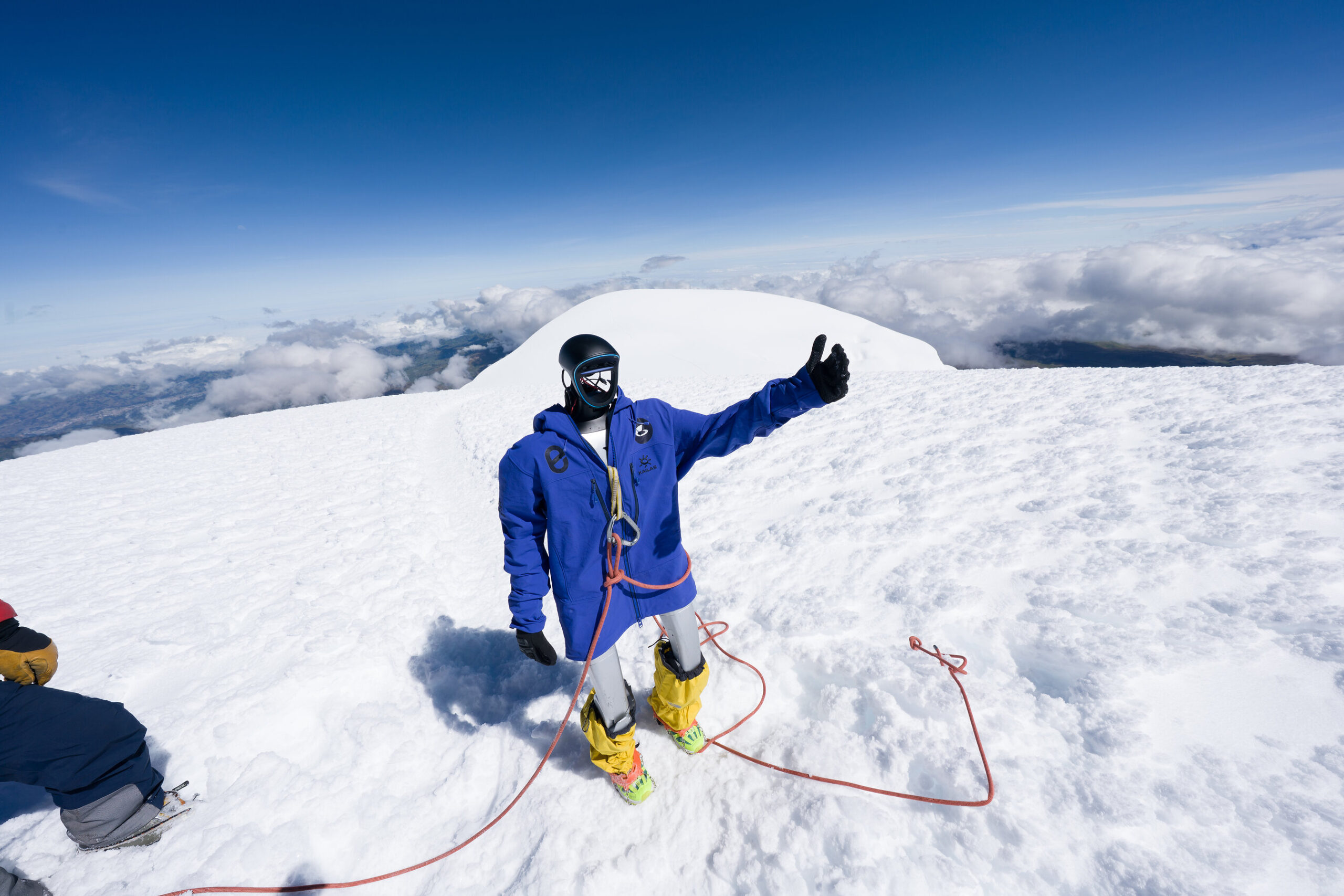Eastworlds Labs Partners with Geological Dome to Put First Humanoid Robot, Pemba, at Closest Point to the Sun on Earth