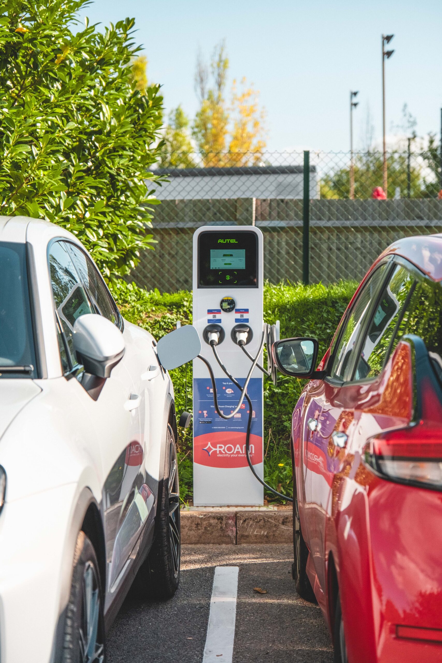 roam-charging-launches-electric-vehicle-charging-hub-at-david-lloyd-clubs-in-hatfield