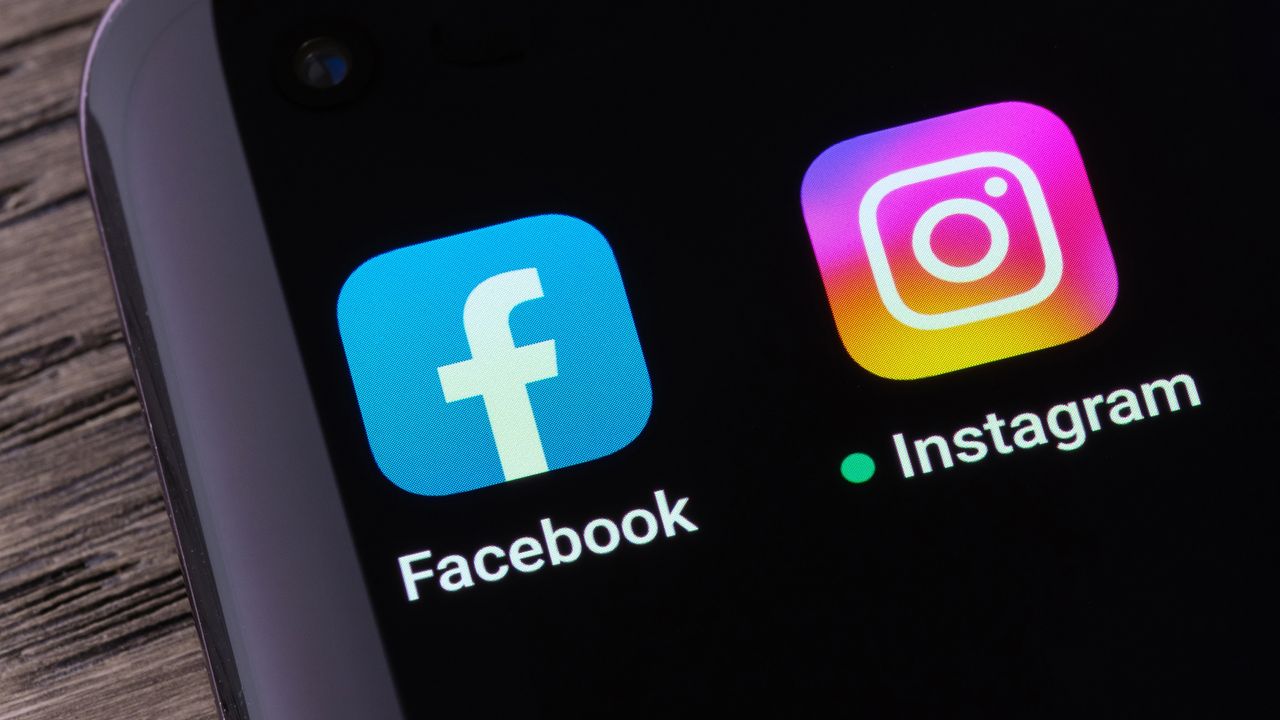 the-facebook-app-is-down-for-many-—-here’s-what-we-know-about-the-outage