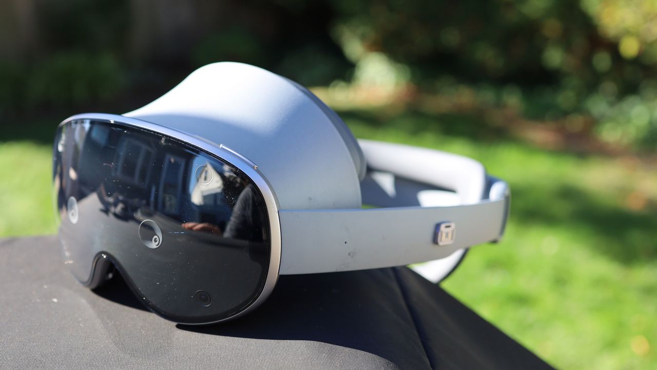 you-can-save-100-on-samsung’s-galaxy-xr-headset-if-you-act-fast-—-and-have-a-paypal-account