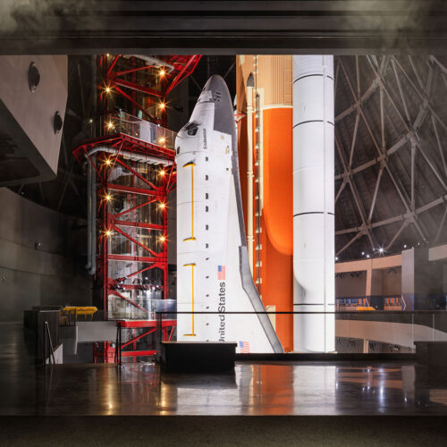 november-launch-set-for-space-shuttle-endeavour’s-towering-display