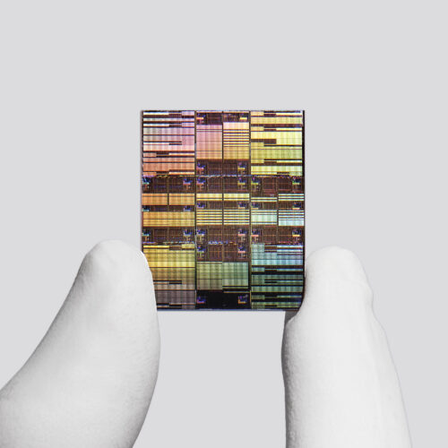 ibm-claims-world’s-first-sub-1-nanometer-chip-technology