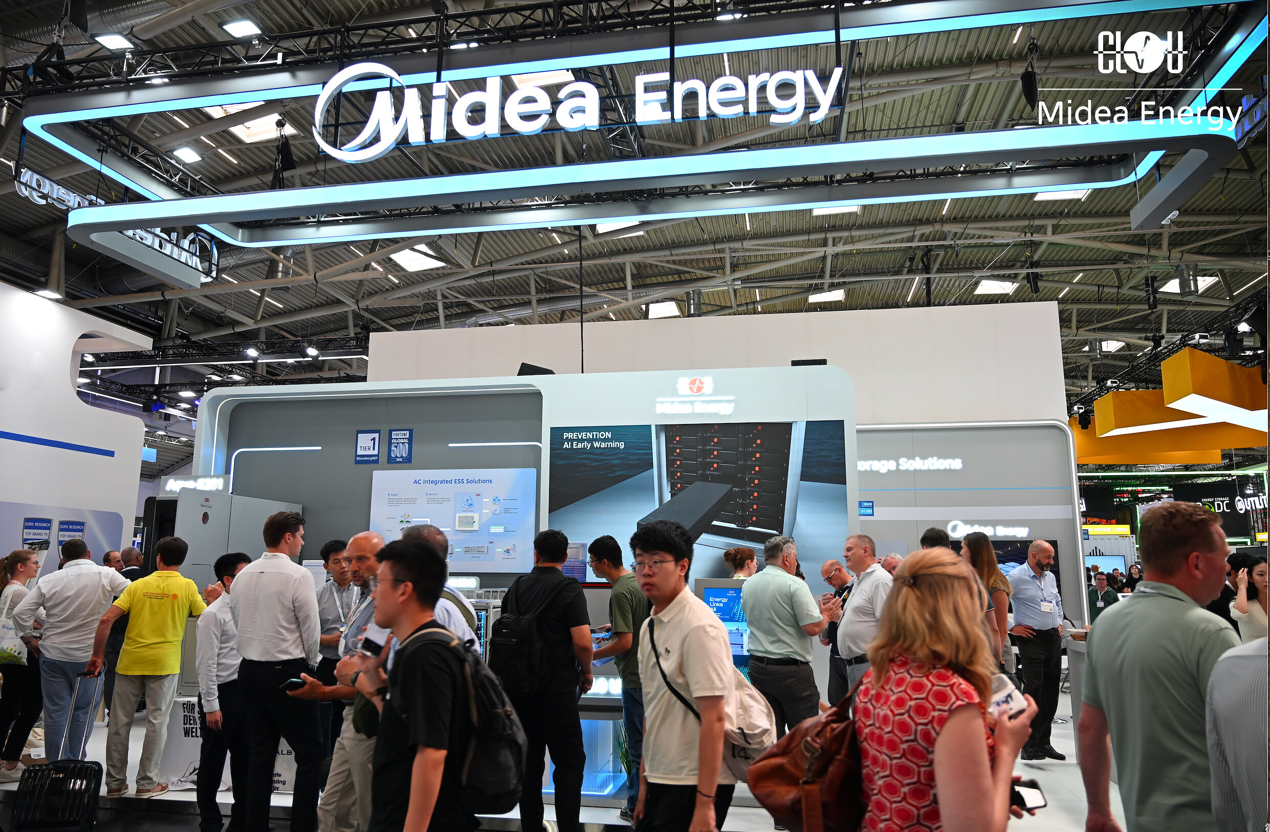 midea-energy-—-Компания-clou-electronics-представляет-комплексные-решения-для-хранения-энергии-на-форуме-the-smarter-e-europe-2026-в-Германии
