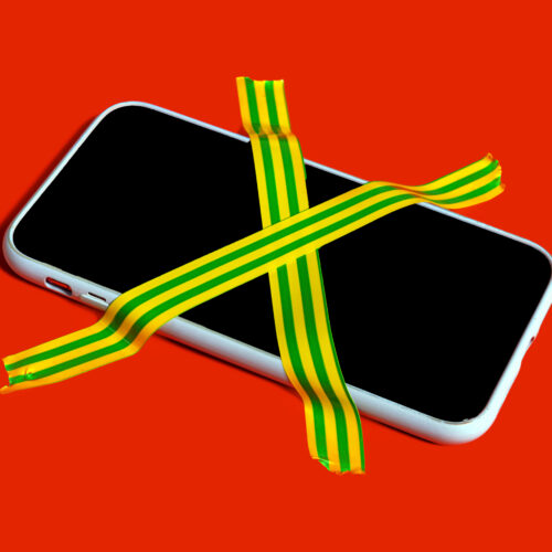 Russian citizens told “switch to Android” after Apple blocks key Russian apps