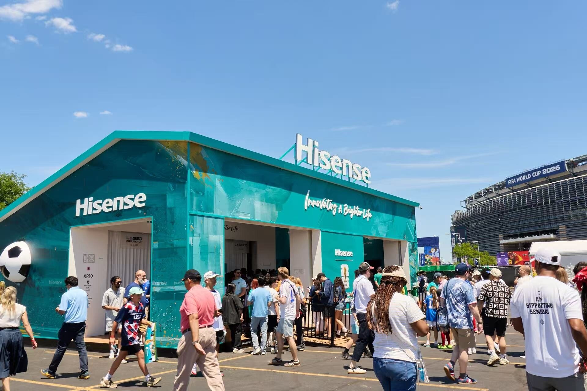 Присоединяйтесь-к-красивой-игре:-откройте-для-себя-захватывающие-впечатления-болельщиков-с-hisense-на-Чемпионате-мира-по-футболу-fifa-world-cup-2026