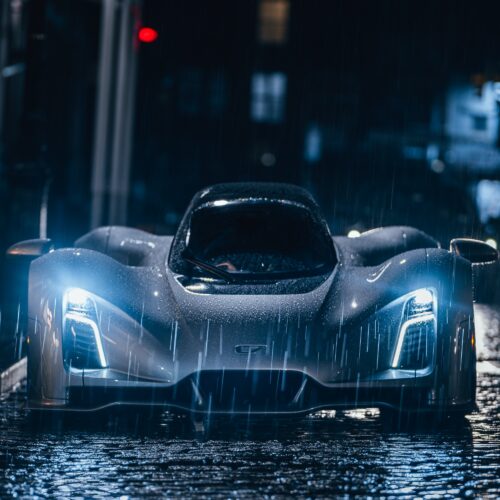 the-czinger-21c-might-be-the-wildest-car-we-drive-all-year