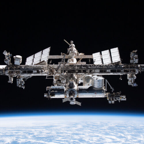 nasa-sure-seems-to-be-asking-an-awful-lot-of-private-space-stations
