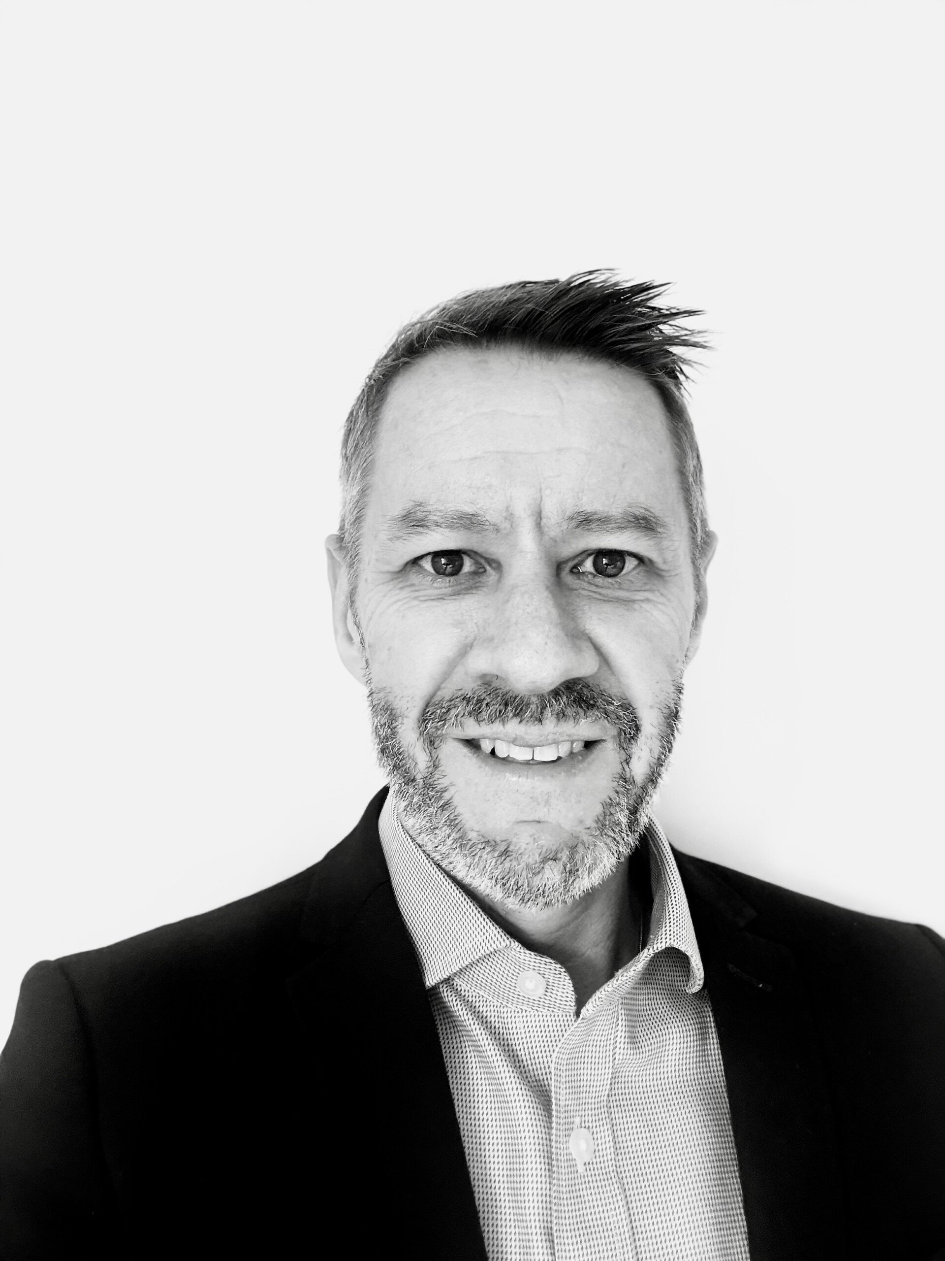 neil-anderson,-phd.,-named-chief-revenue-officer-at-myrias-optics
