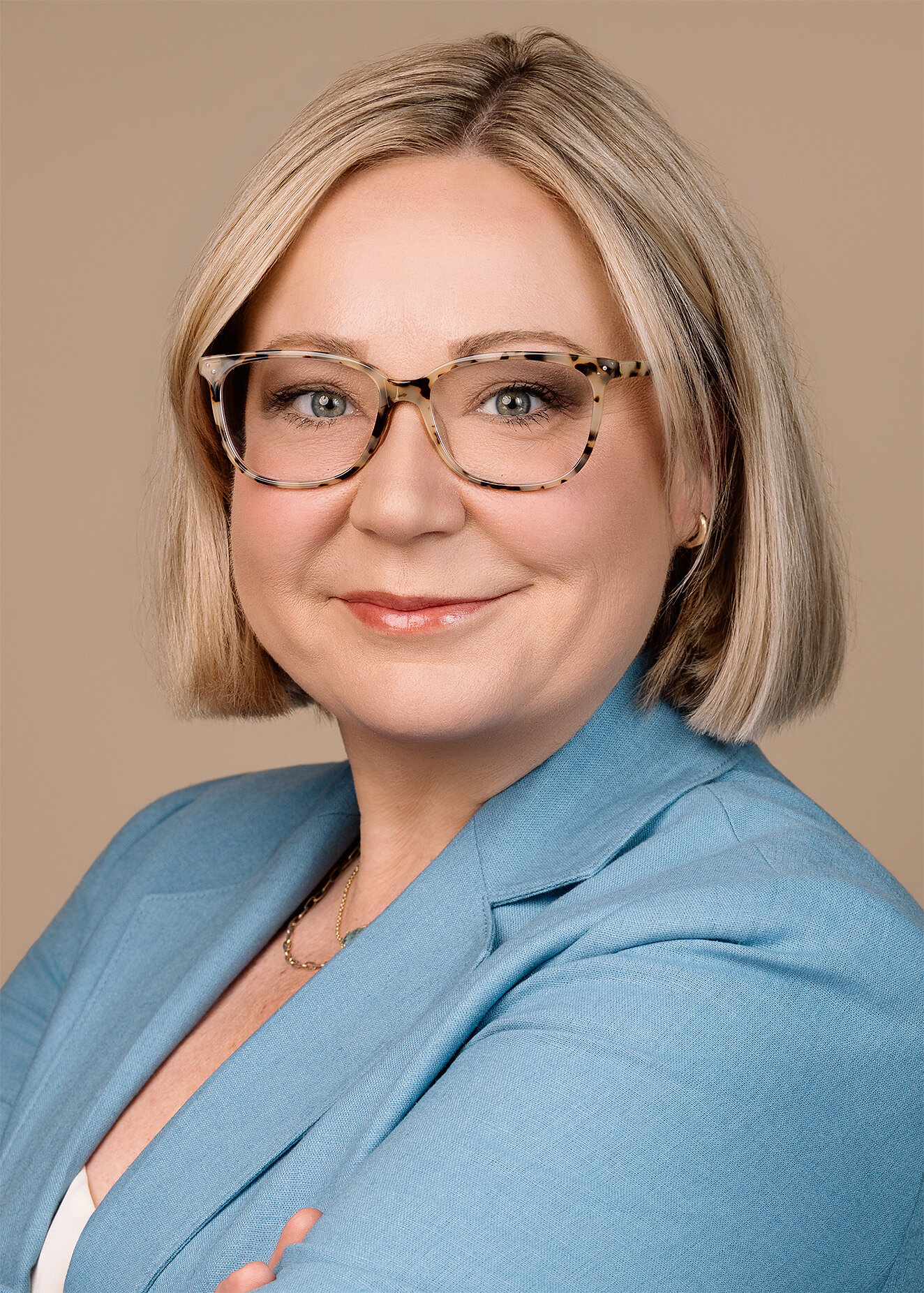 aimee-bleyer-named-winner-of-2026-aaj-paralegal-of-the-year-award,-sponsored-by-advocate-capital