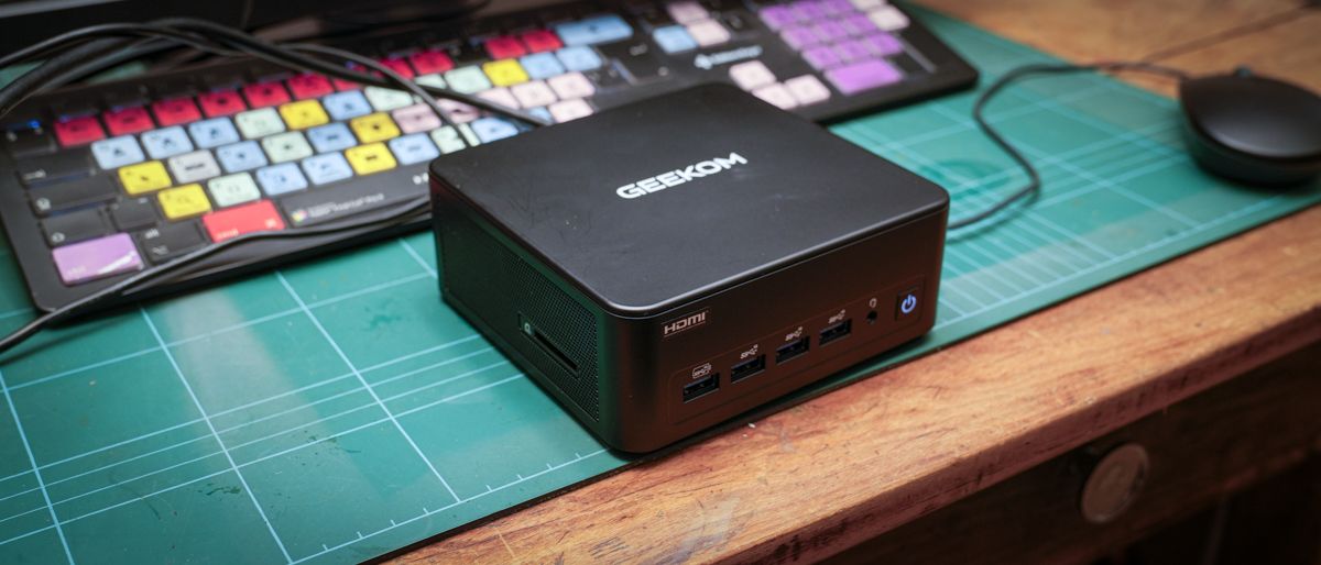 geekom-it13-max-review:-an-ultra-9-mini-pc-held-back-by-its-own-configuration