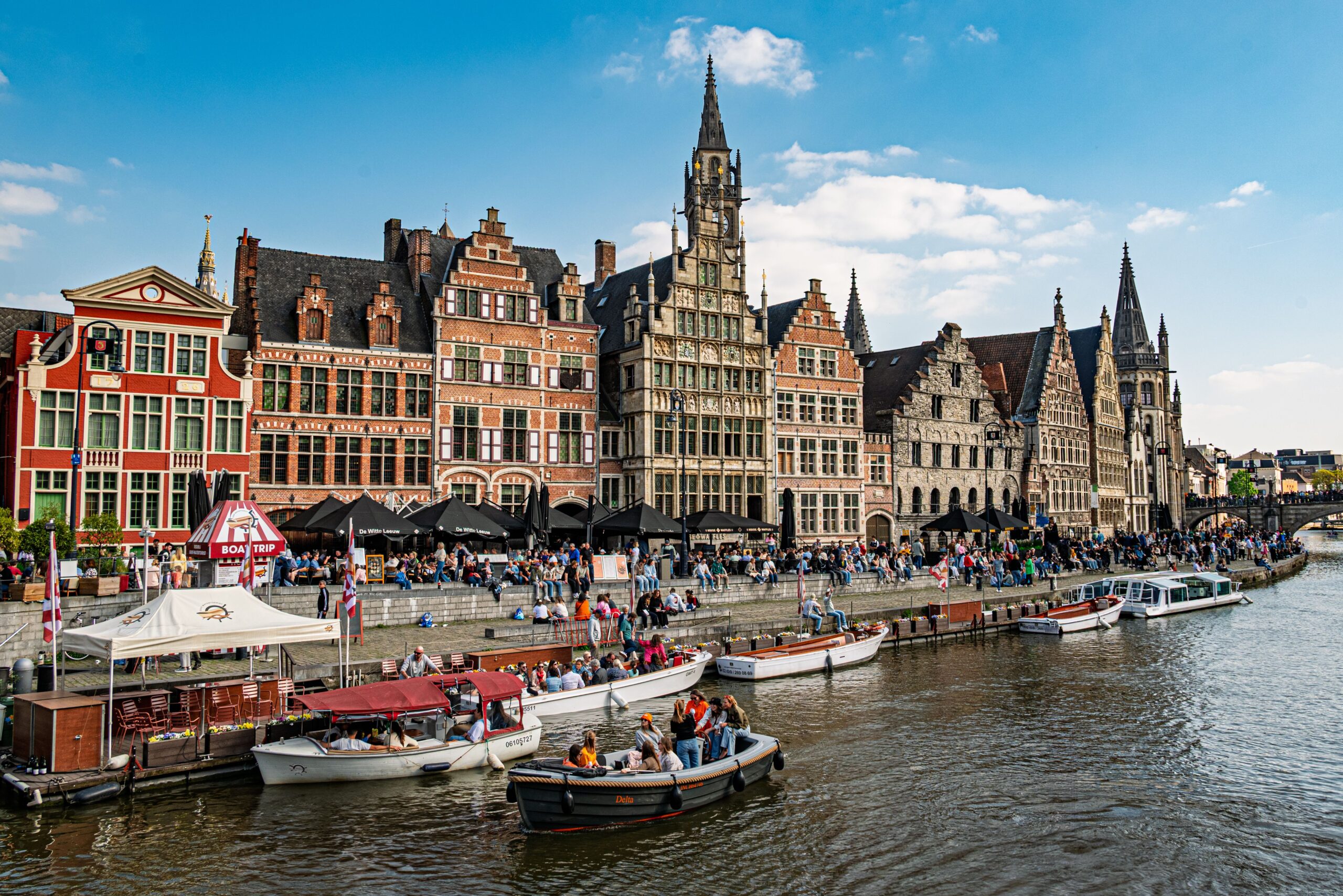 the-world’s-best-travel-“dupes”-to-avoid-overtourism