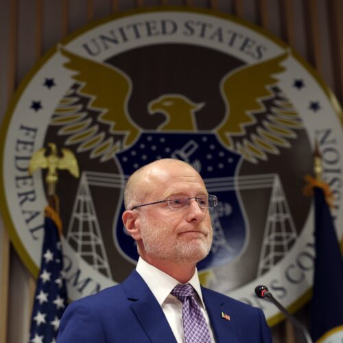 tom-delay-helped-create-tv-ownership-cap—he-says-trump-fcc-has-no-authority-to-repeal-it
