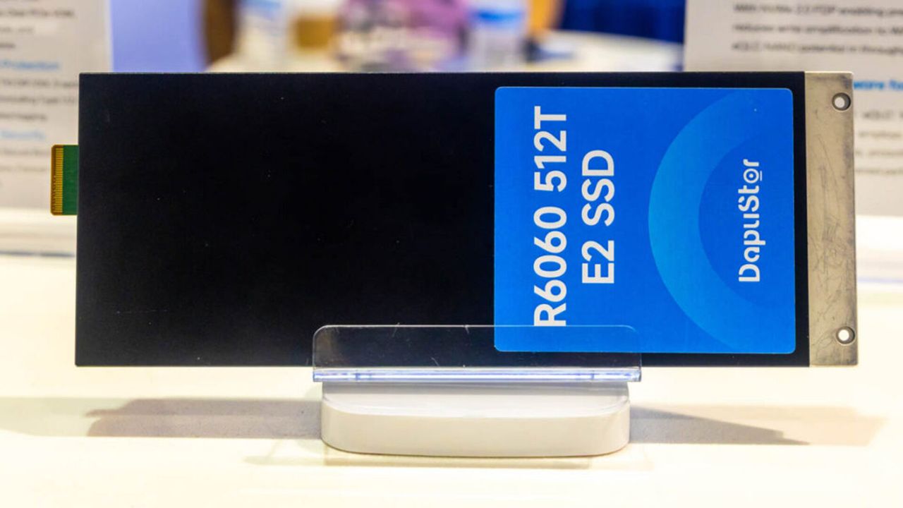 the-world’s-largest-ssd-is-here:-dapustor-unveils-massive-512tb-drive