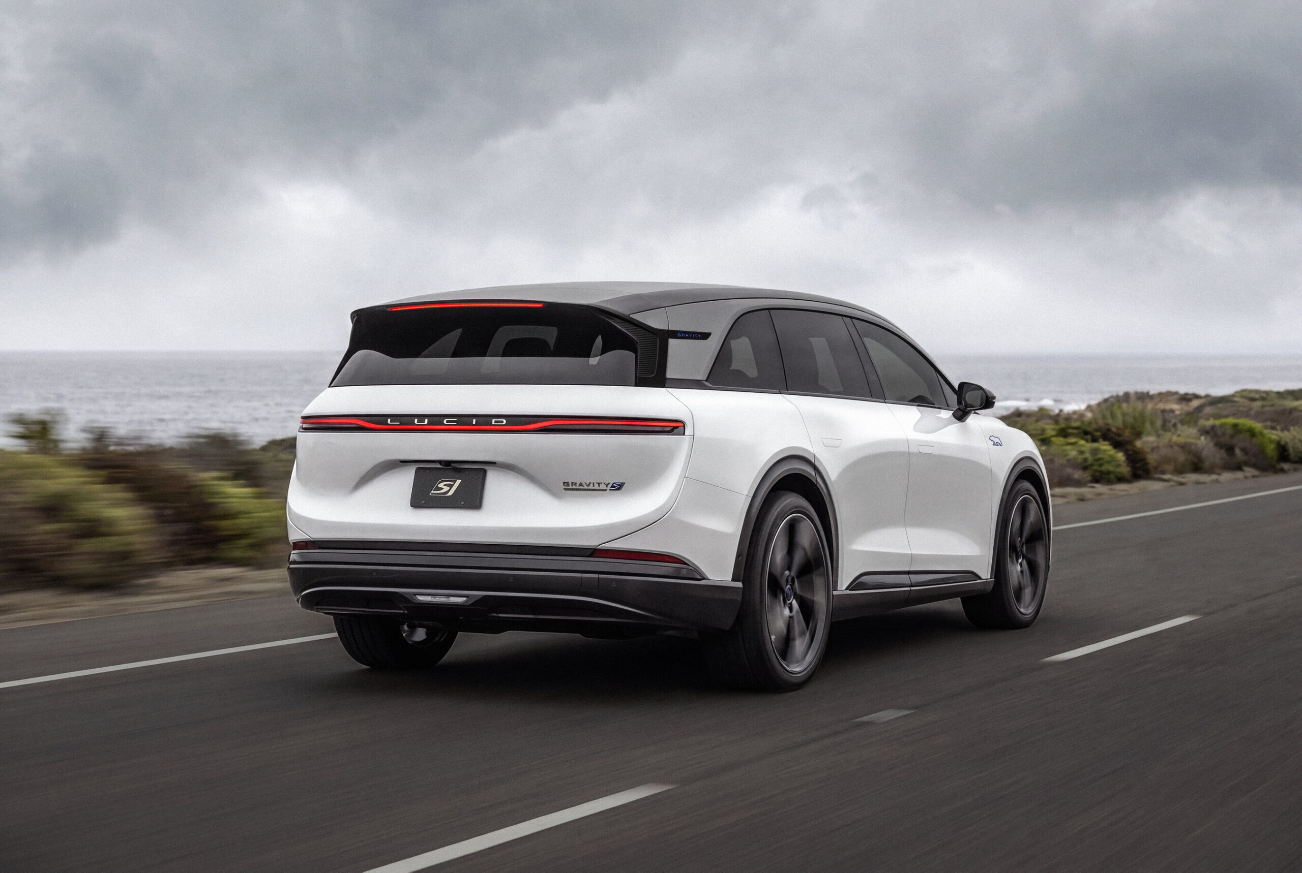 introducing-lucid-gravity-gt-s:-a-new-expression-of-performance,-luxury-and-versatility