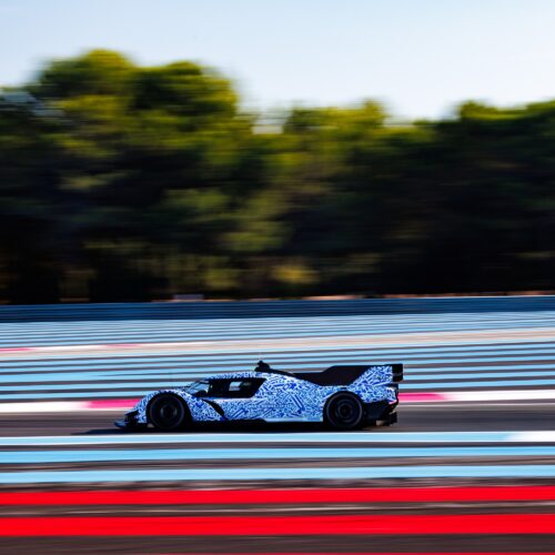 ford-hopes-this-hypercar-will-be-its-next-le-mans-winner