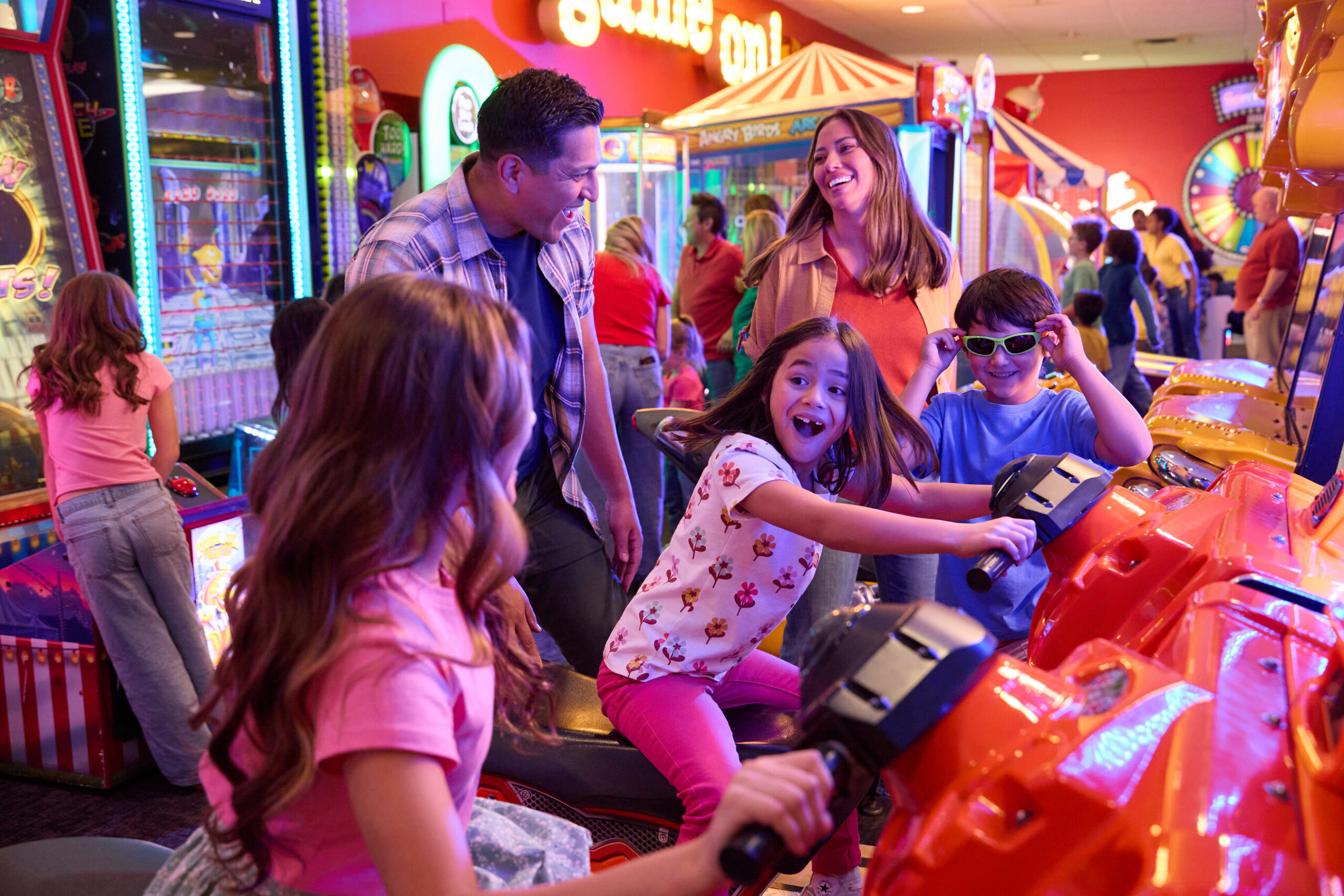 peter-piper-pizza-unveils-$1-million-investment-in-new-games,-limited-time-bites-for-the-ultimate-family-night-out