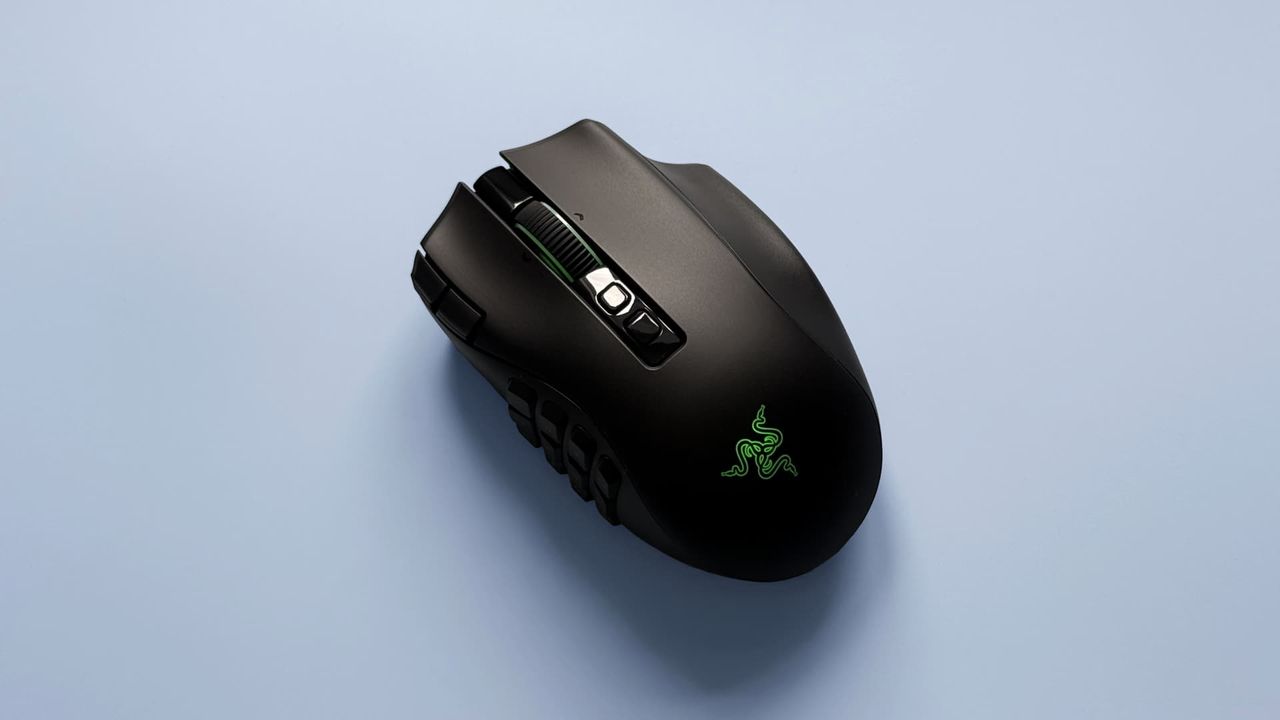 the-razer-naga-v3-pro-is-a-jack-of-all-trades-mouse-—-but-is-it-a-master-of-none?