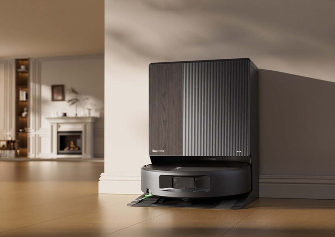 irobot-redefines-hands-free-cleaning-with-its-most-powerful-robot-ever,-the-roomba-max-875-combo