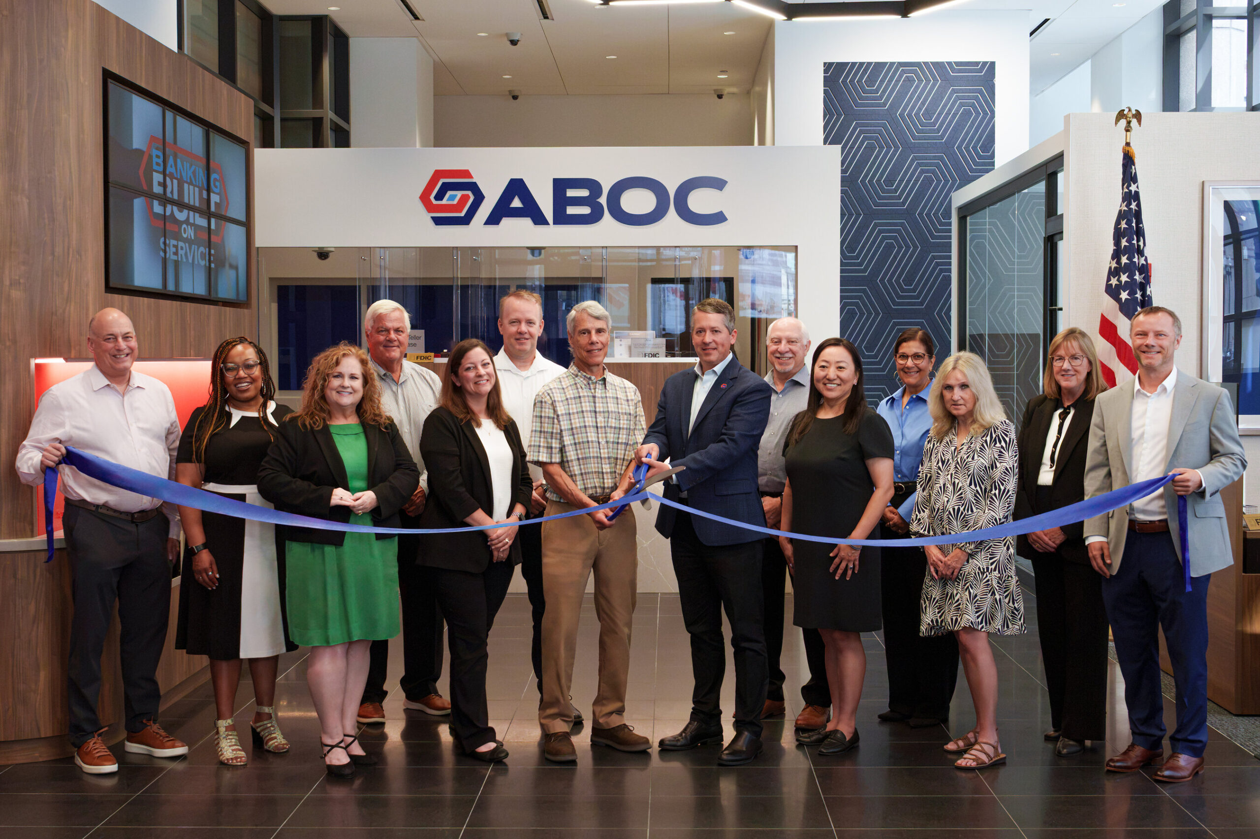 aboc-relocates-headquarters,-opens-new-full-service-branch-at-101-n.-wacker-drive