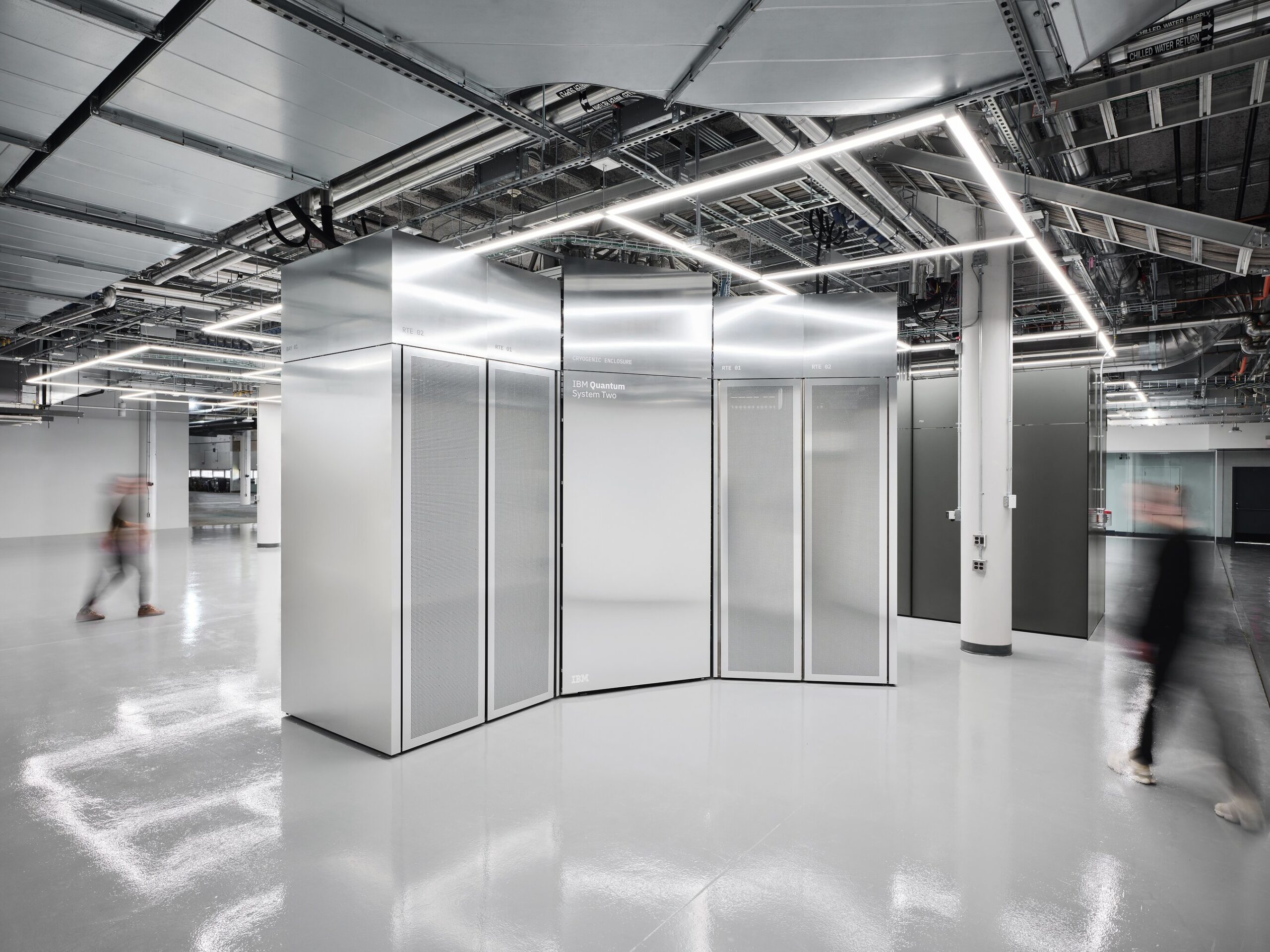 ibm,-lockheed-martin-announce-swiss-quantum-innovation-hub-at-eth-zurich,-anchored-by-switzerland’s-first-ibm-quantum-computer