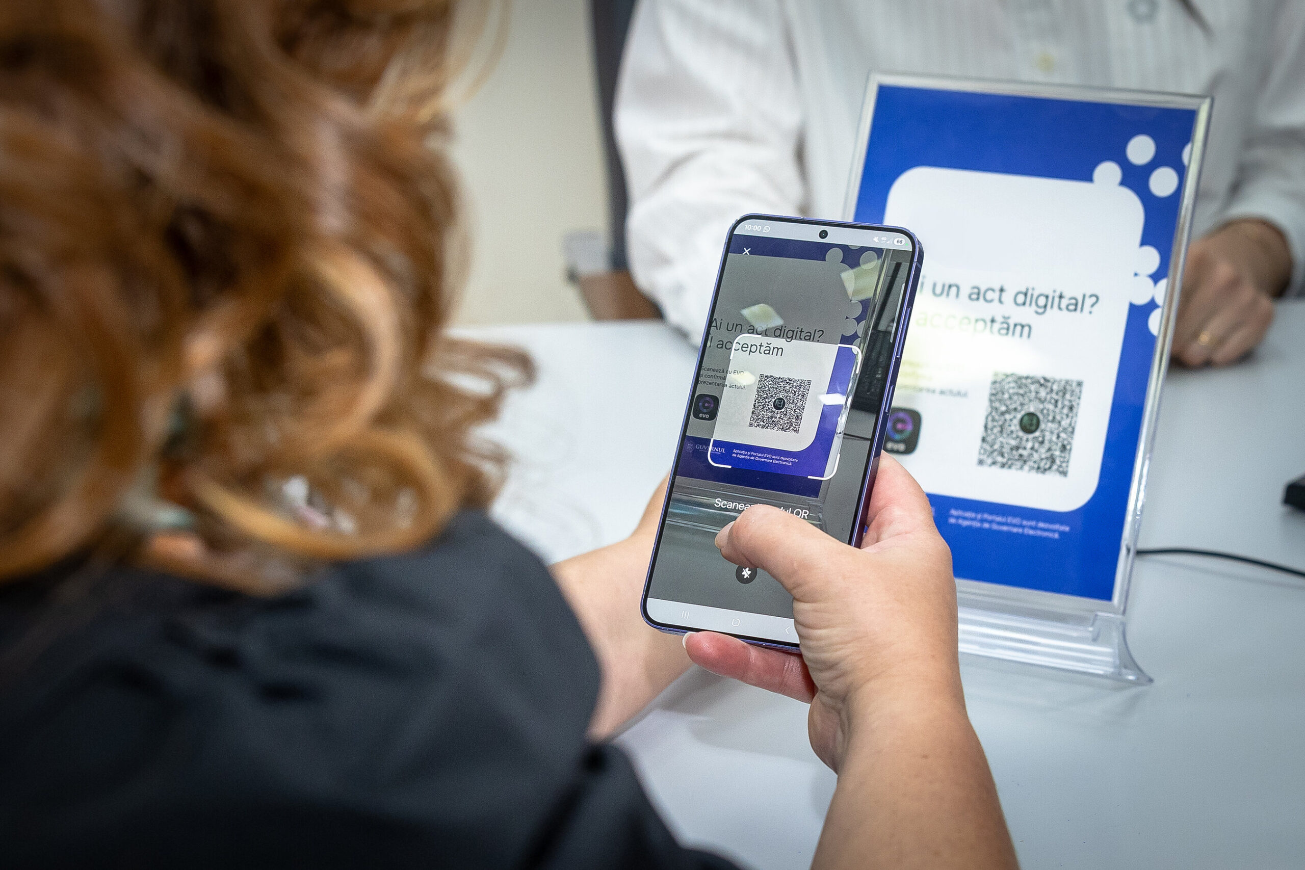 la-agencia-de-gobernanza-electronica-de-moldavia-lanza-el-uso-de-las-credenciales-de-identidad-digital-evo