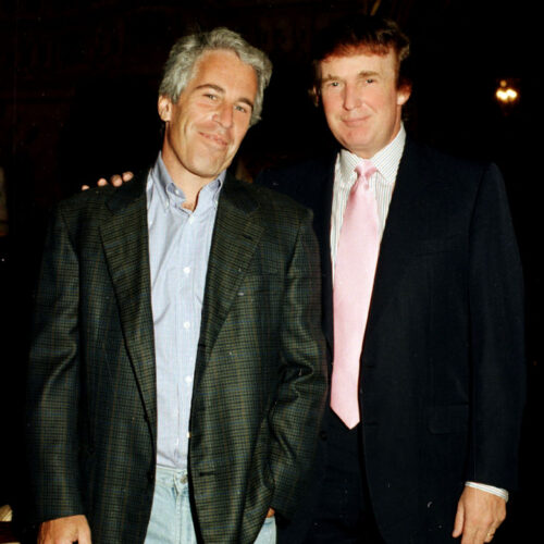 epstein-had-huge-cache-of-child-sex-pics;-victims-sue-to-find-out-who’s-in-them
